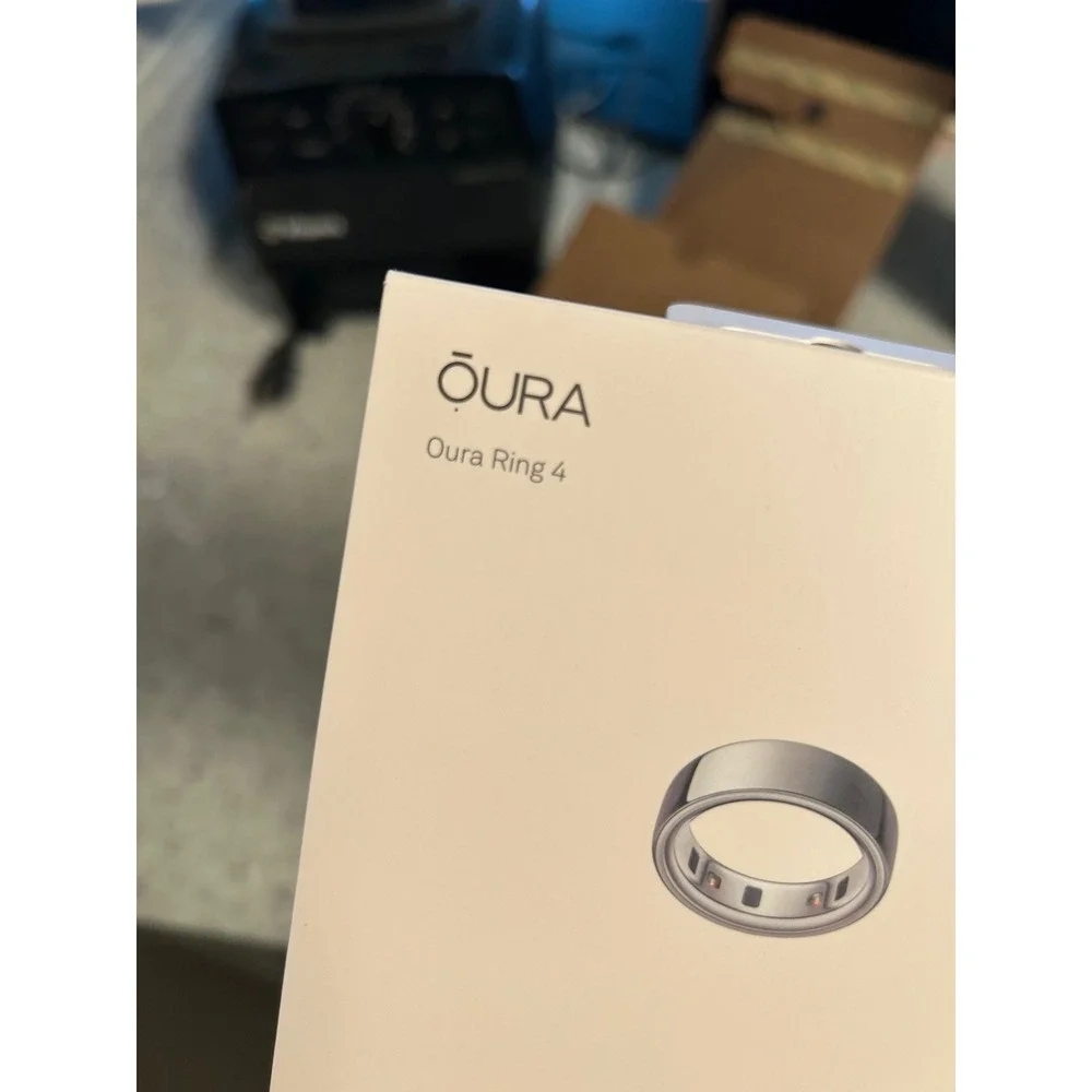 Oura Ring 4 Smart Ring Silver Size 10 Brand New Sealed
